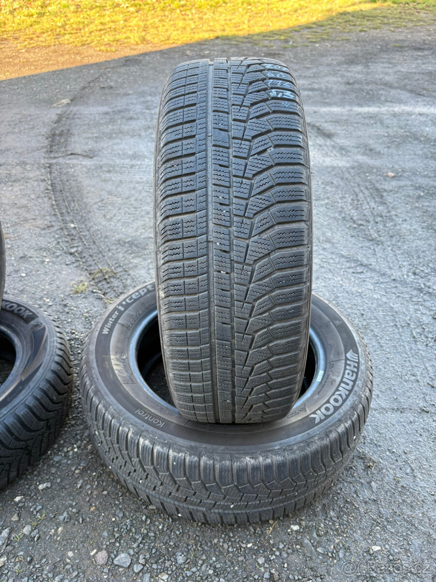 2ks zimní pneu Hankook 205/60/16