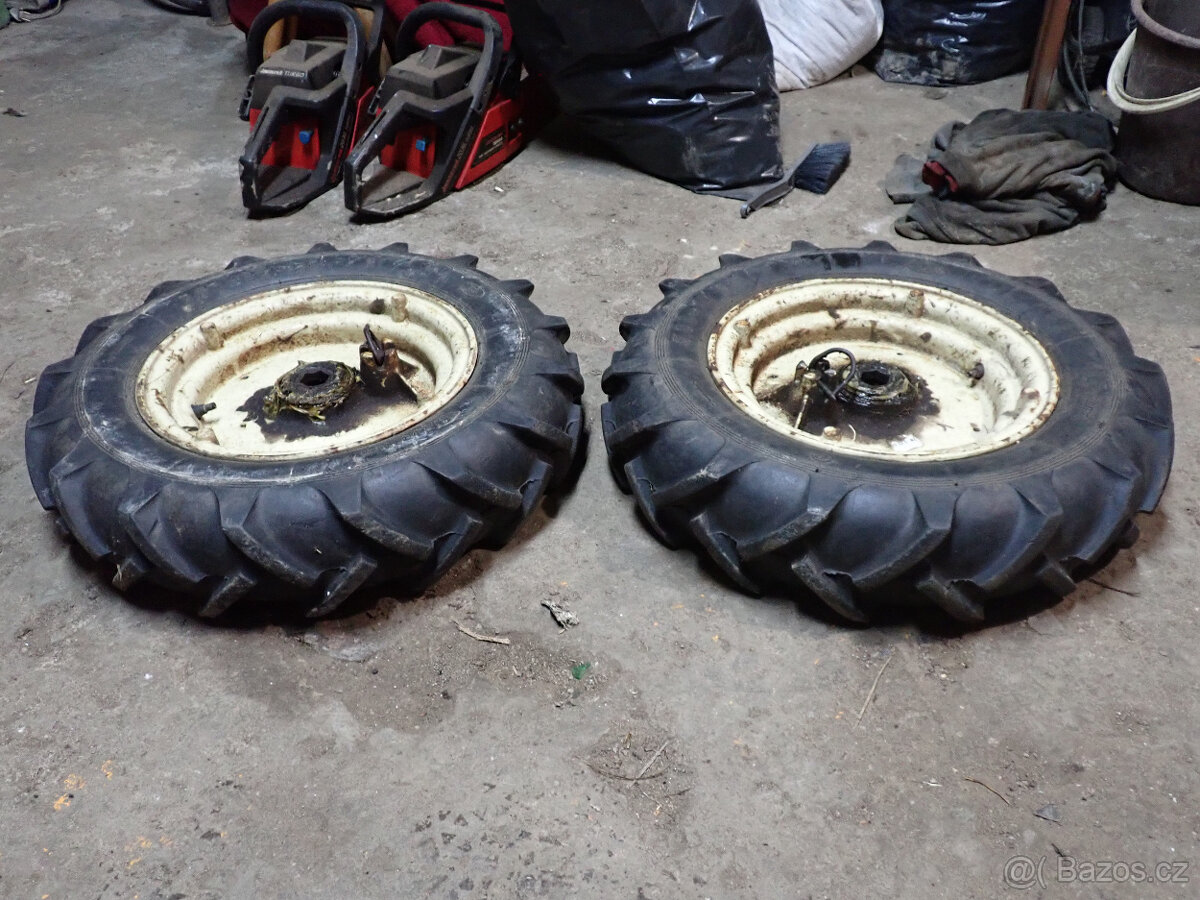 vari - disky s pneu 12