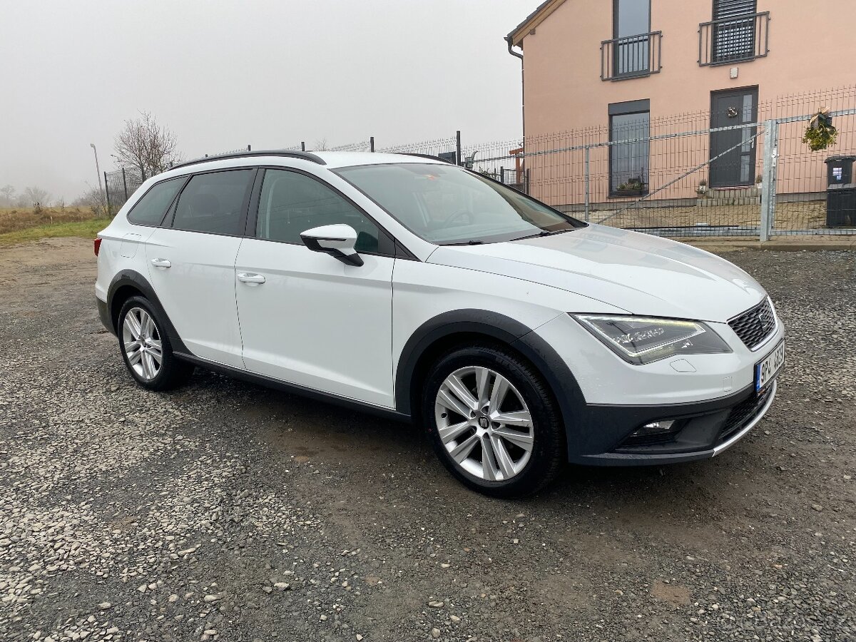 Seat Leon ST X-perience, 2.0 TDI, 4x4, 2 sady pneu