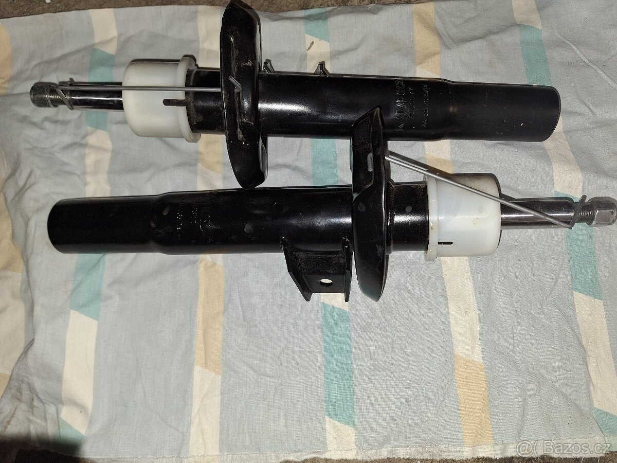 Nové přední tlumiče Octavia II