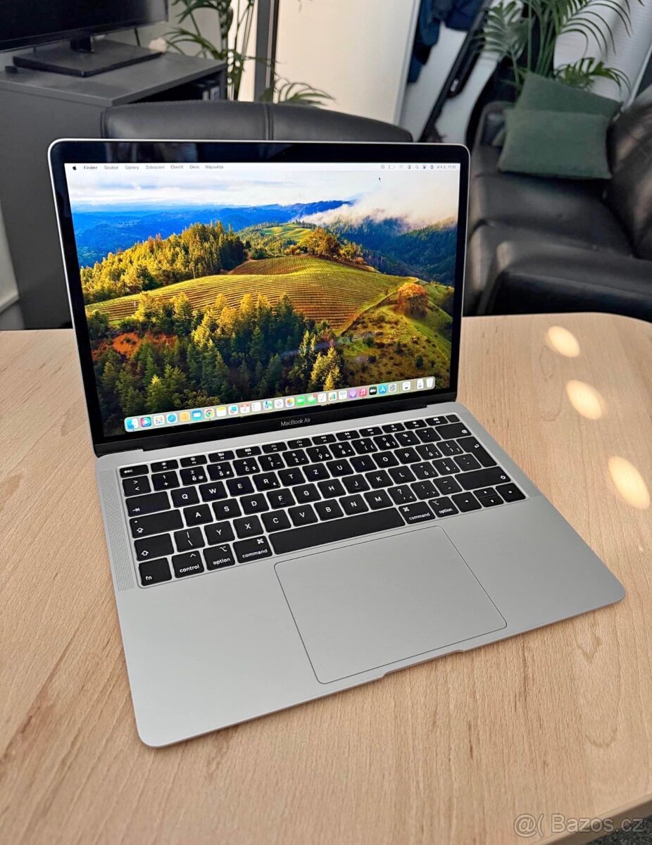 Macbook Air i5, 8Gb RAM, 128Gb SSD