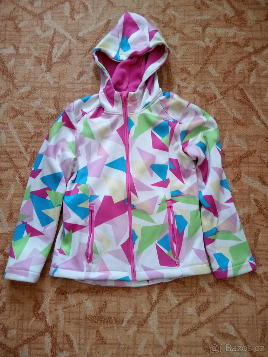 Softshellová bunda vel 134/140
