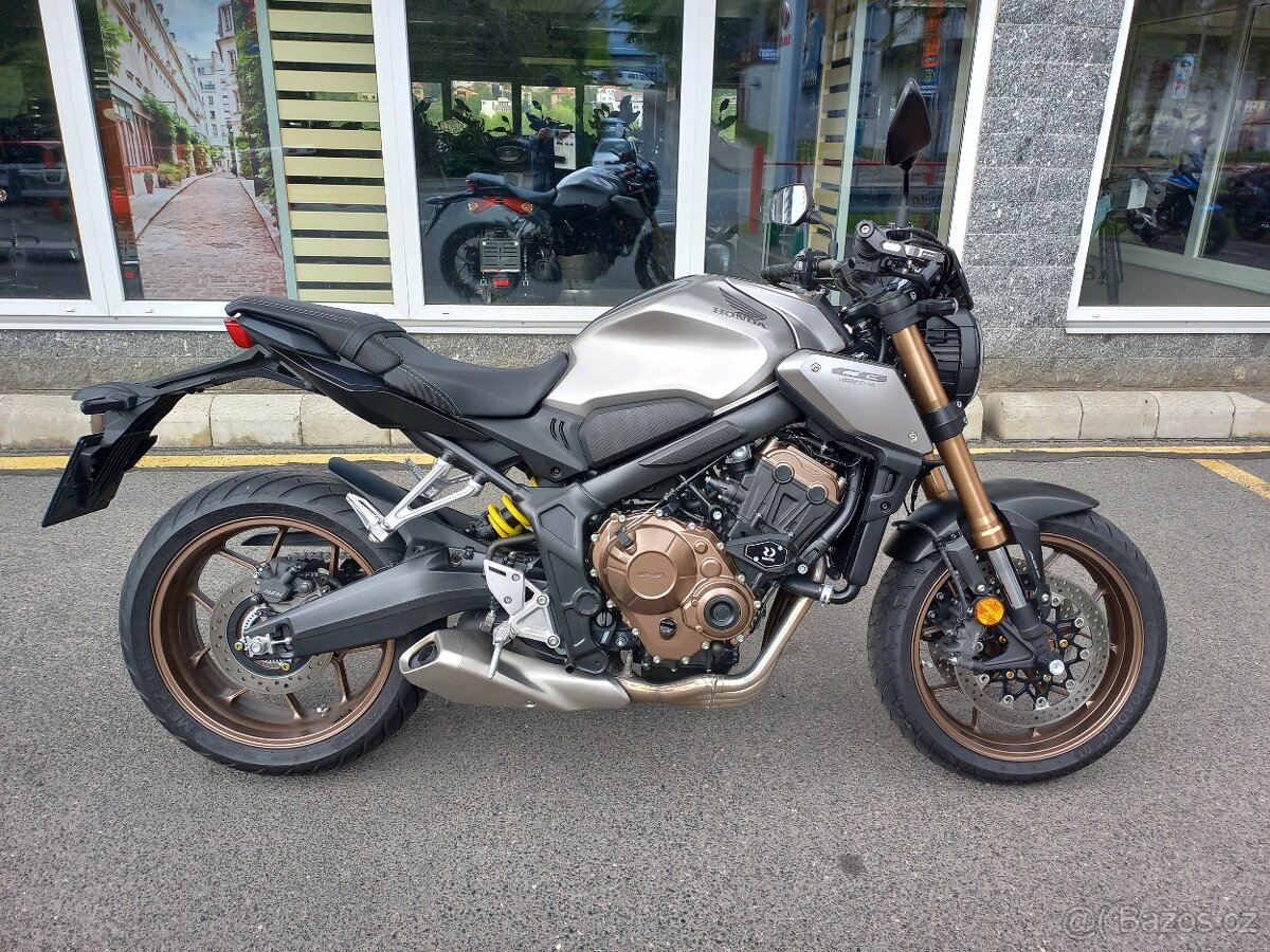 Honda CB650RA (2020/14200km)