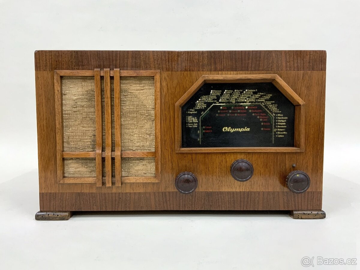Staré rádio Sachsenwerk 385 GW Olympia