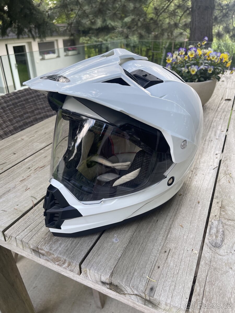 Helma na motorku