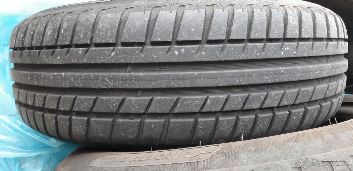 Š-FABIA - sada letních pneu na ráfkách 185/65/R15 NOVÉ