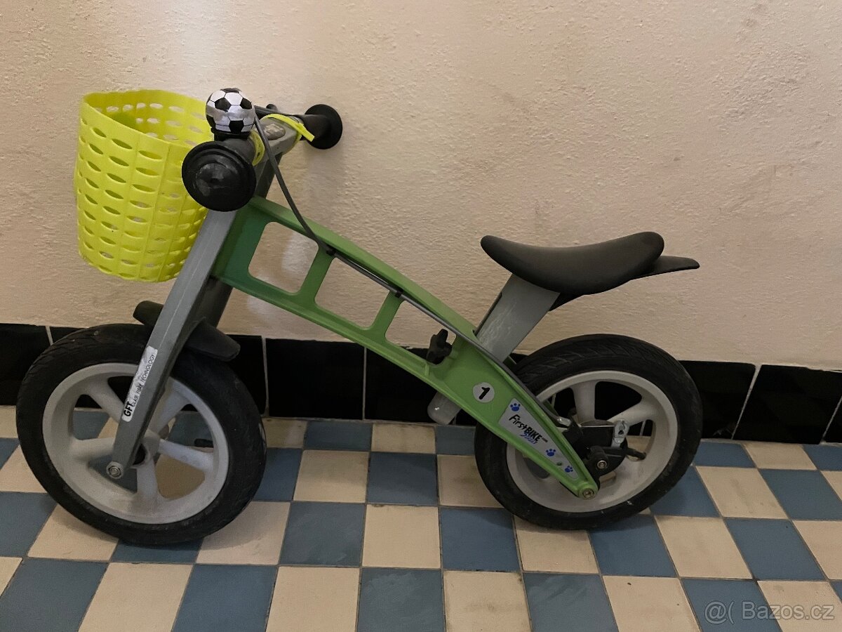 Odrážedlo First bike