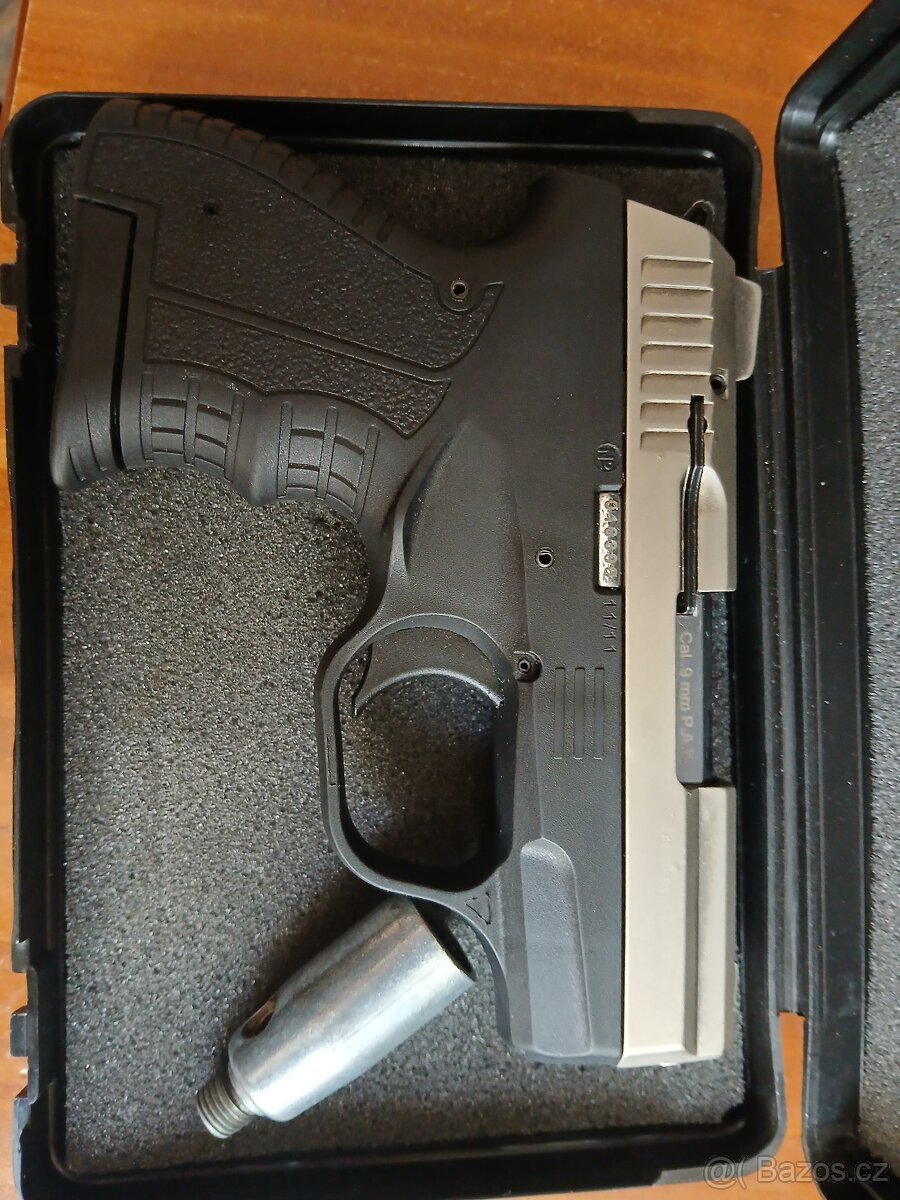 Plinova pistol zoraki