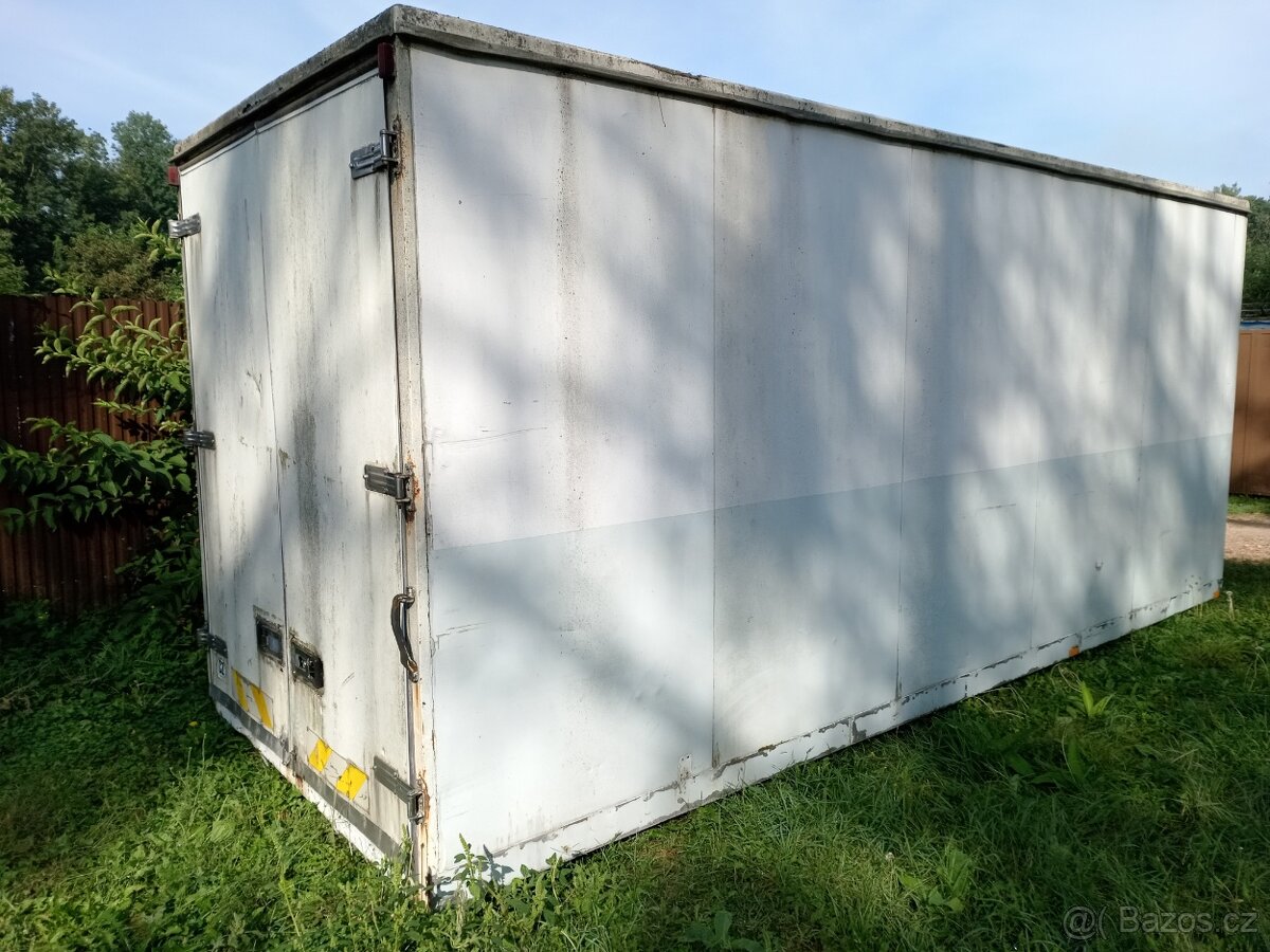 nastavba skrinova