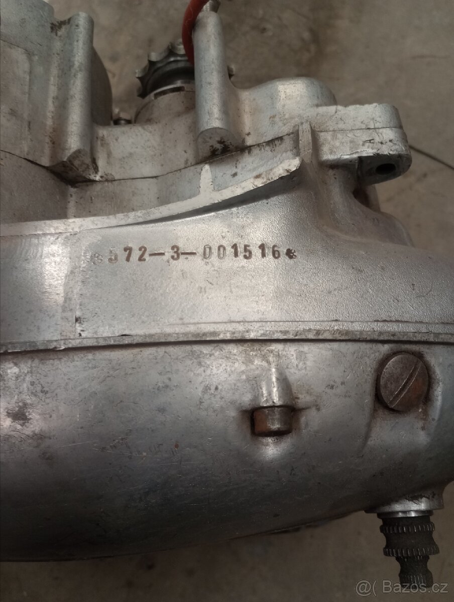Prodám motor Velorex 350 hydraulika