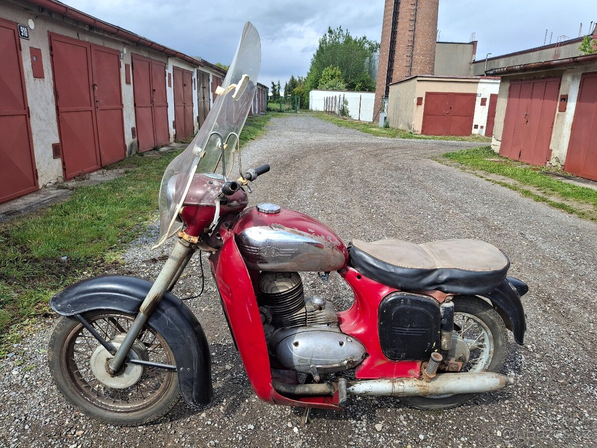 Jawa 250
