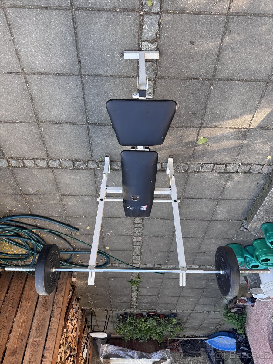 Lavice na posilování, (bench press)