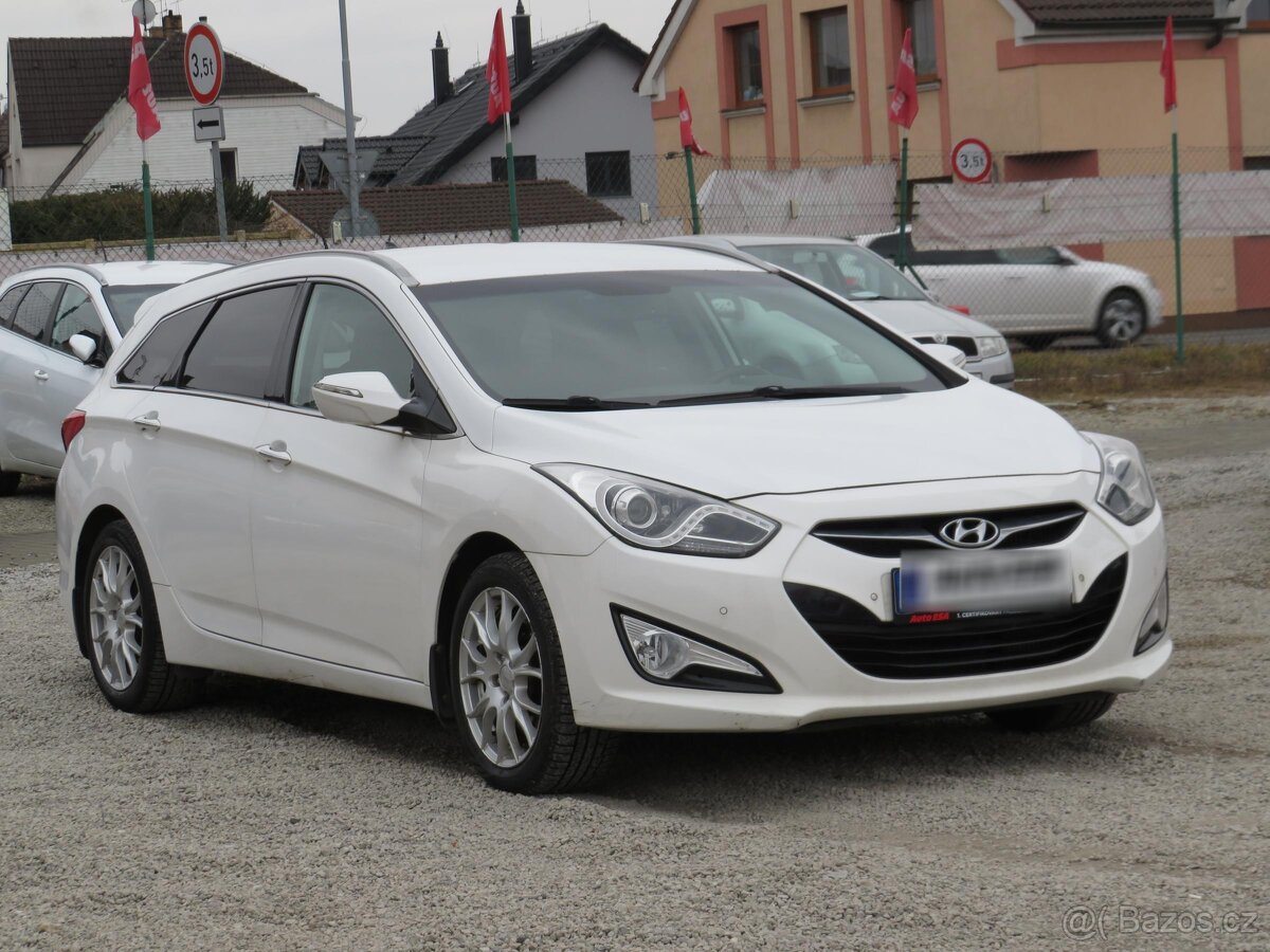 Hyundai I40 1.7CRDi , 100 kW nafta, 2013