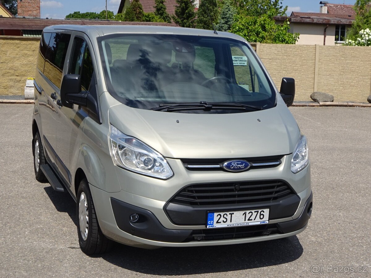 Ford Transit Custom 2.2 TDCI r.v.2013 9 míst (ČR)