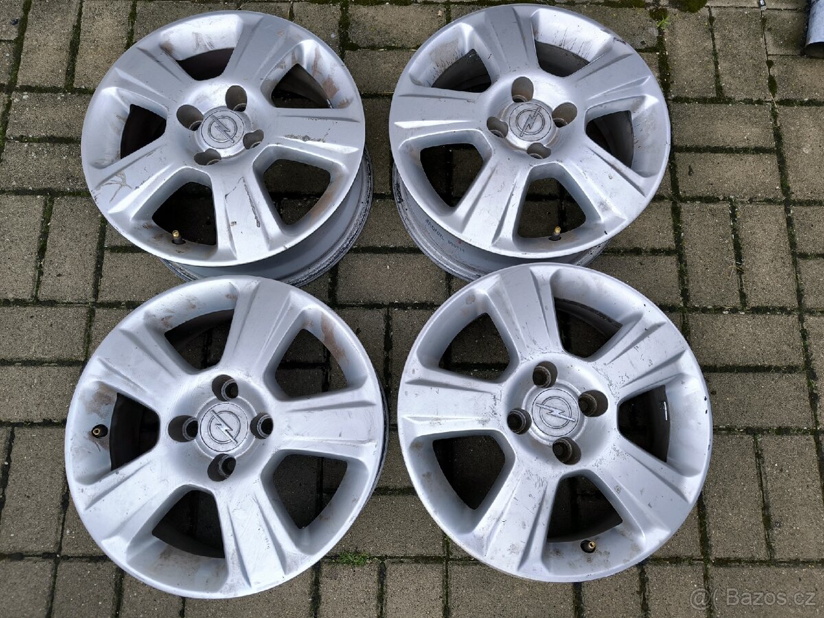 ALU kola 15" , 4x100...