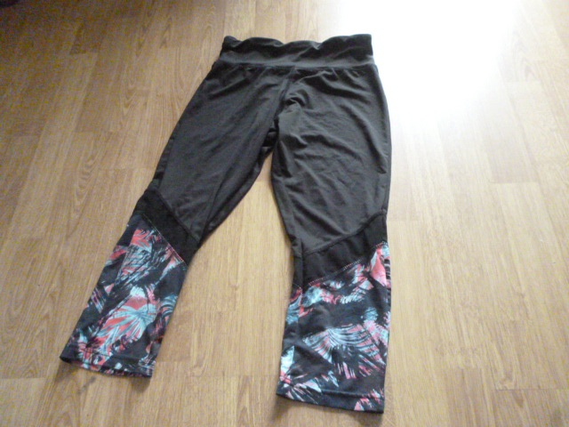 3/4 sportovní legíny vel. XS-S