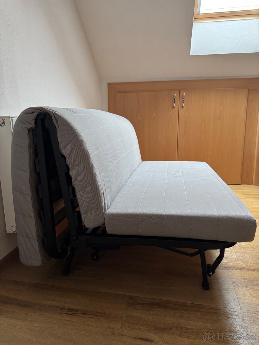 Rozkládací gauč Ikea