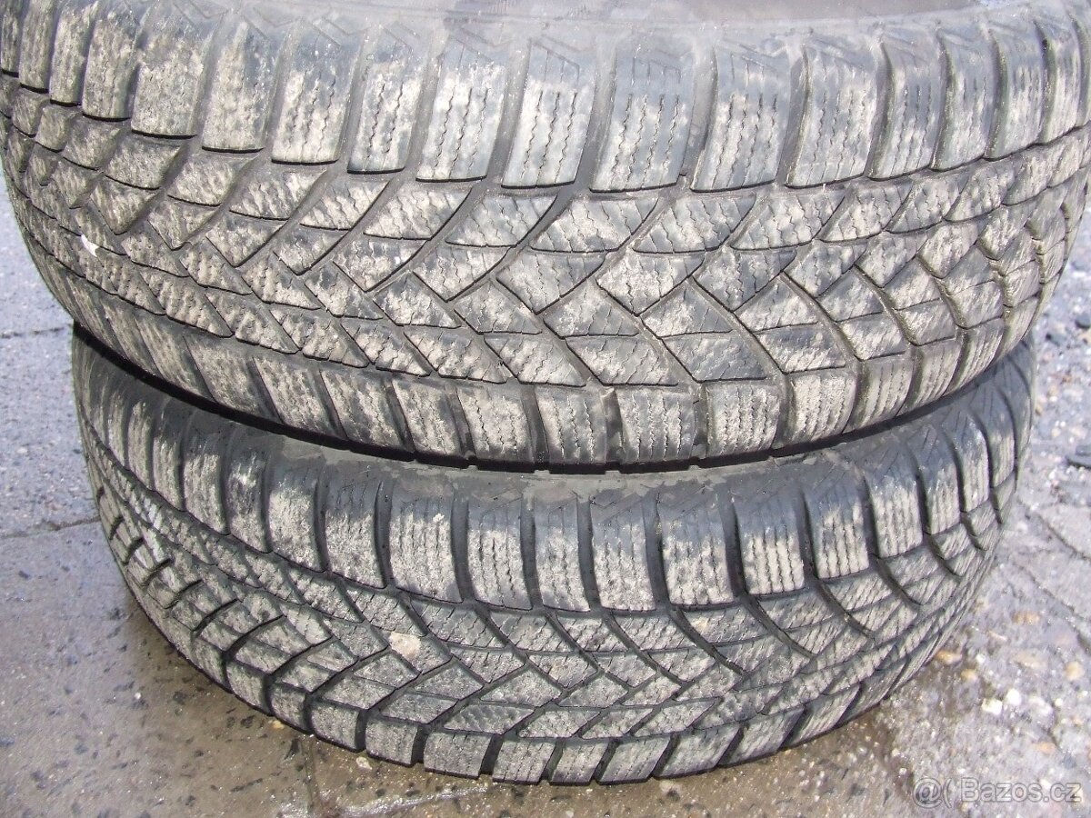 Prodám 2ks Zimních pneu 195/60 R15