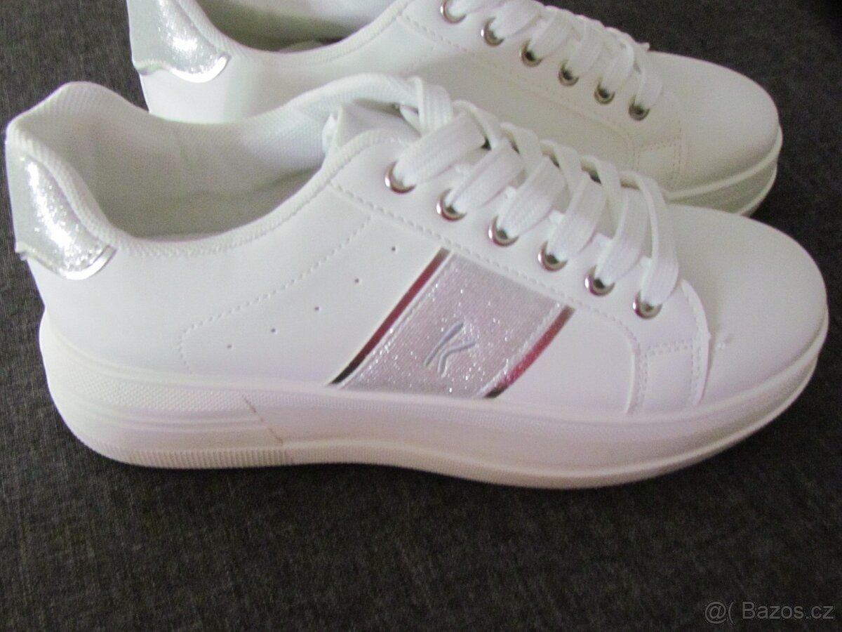 Bílé boty- sneakersy sportovní-nové