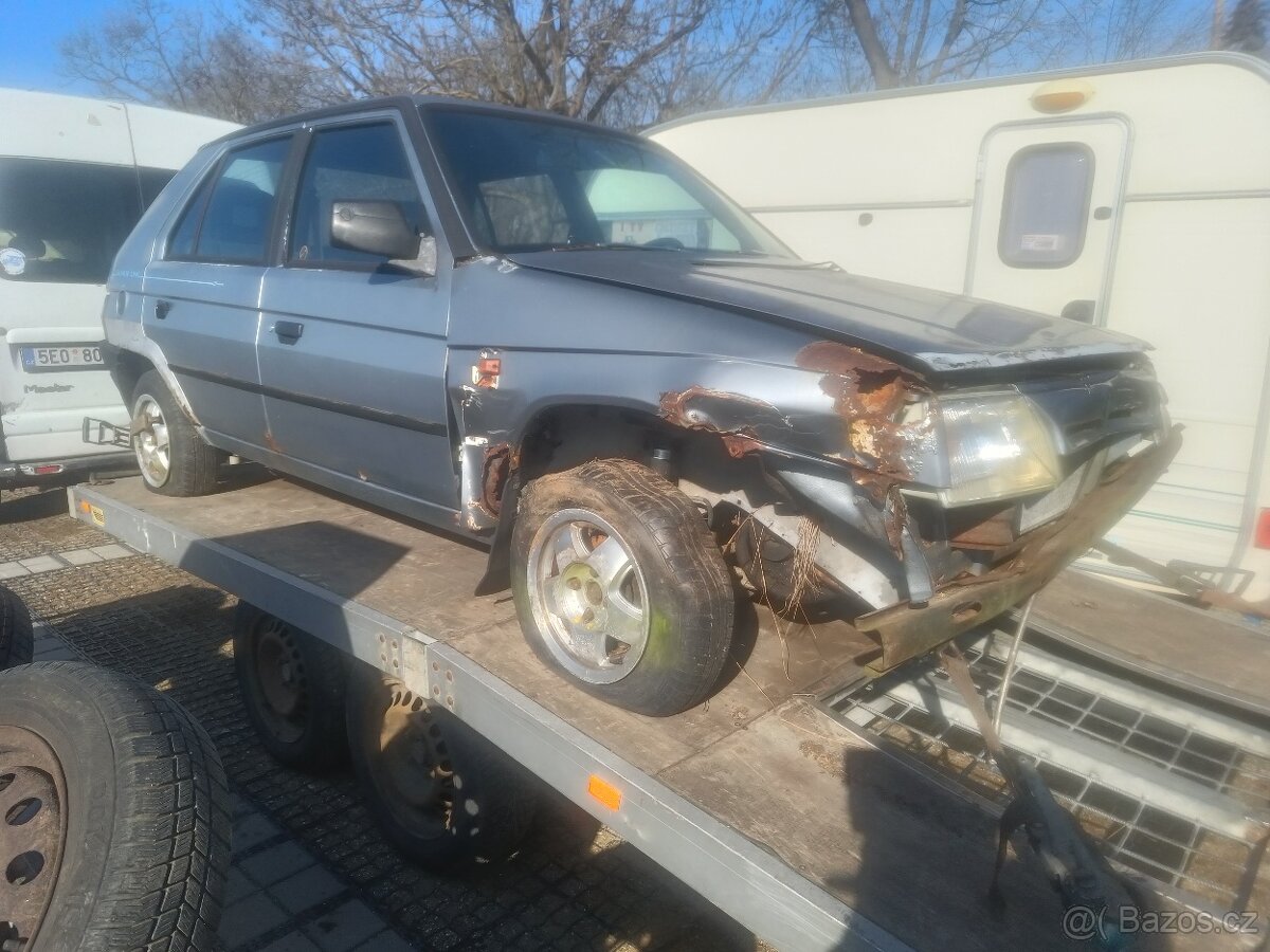 Prodám Škoda Favorit Silver Line