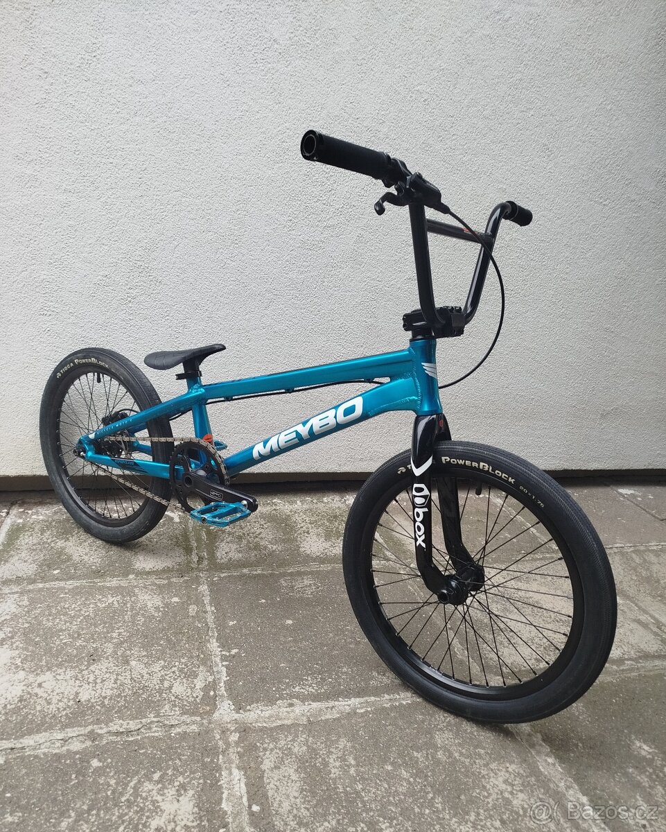 MEYBO Superclass
