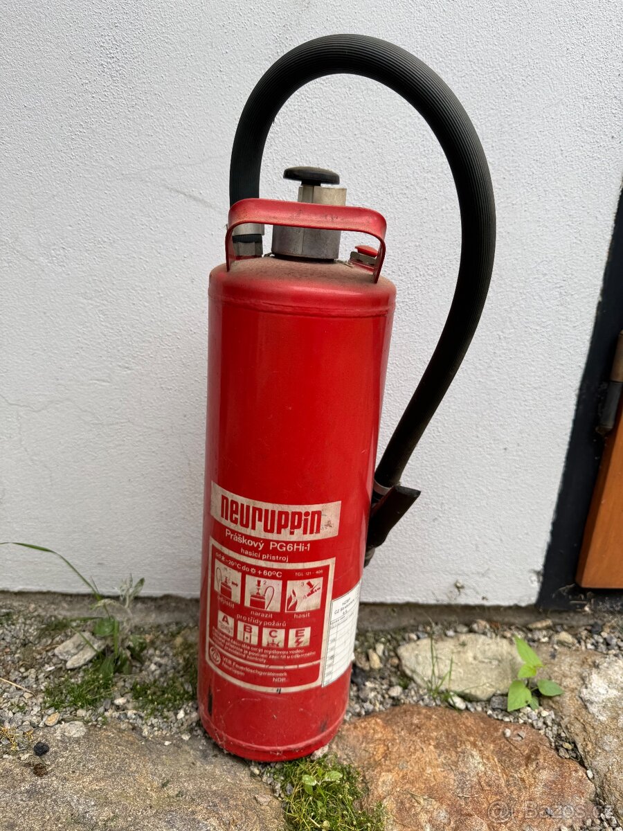 Hasicí přístroj