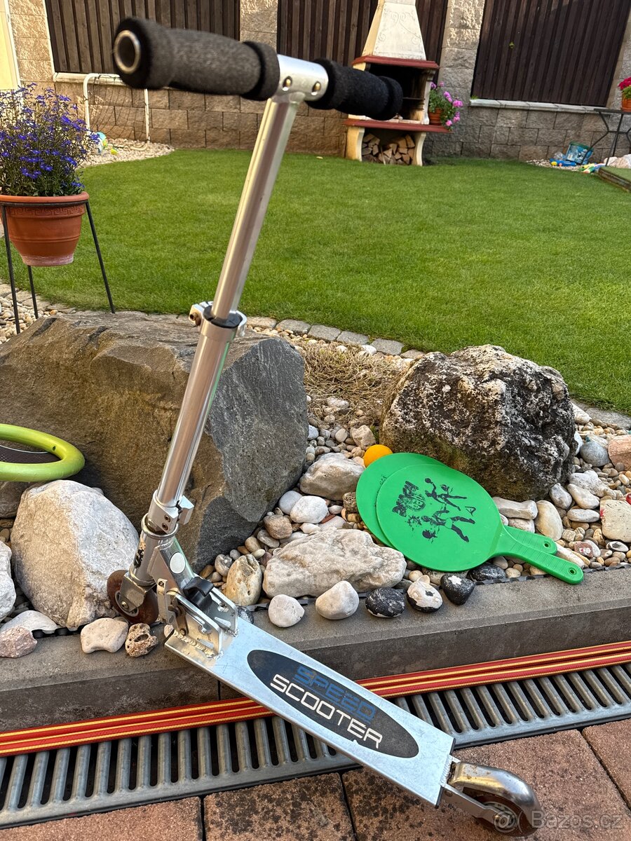 Koloběžka Scooter