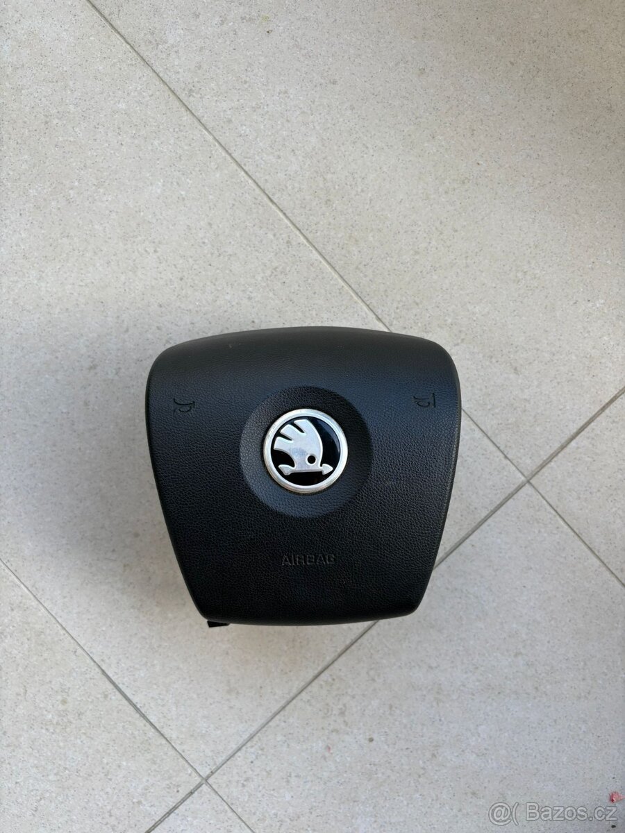Octavia 2 volantový airbag
