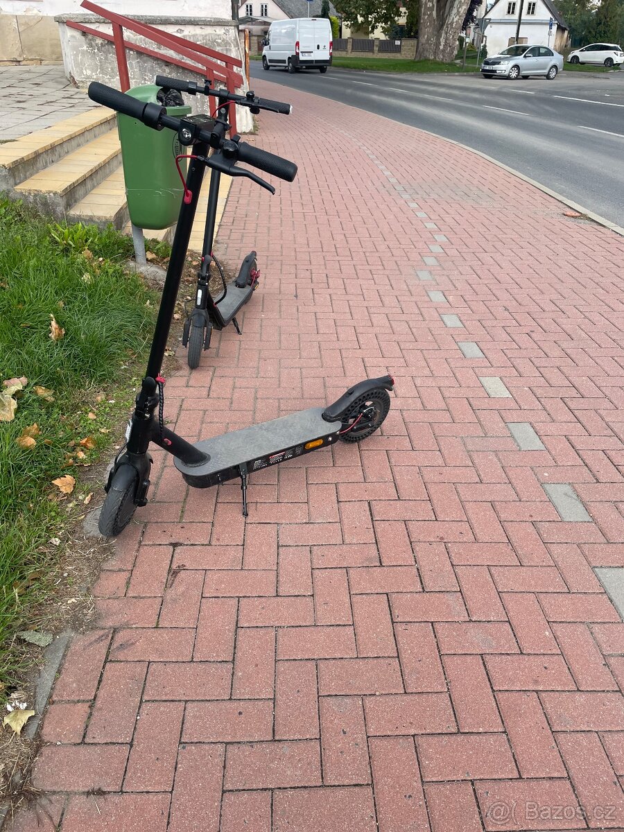 El koloběžka Sencor