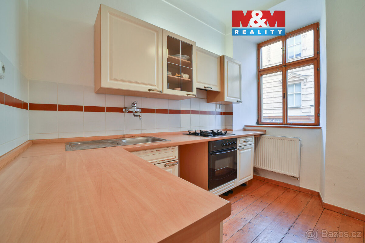 Pronájem bytu 2+1, 95 m², Plzeň, ul. Bezručova