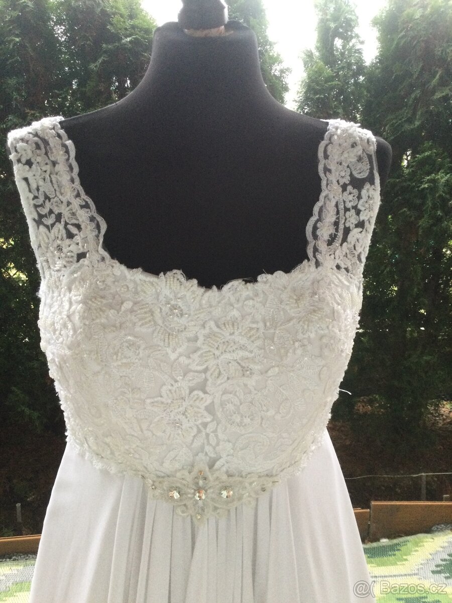 Vyprodej - Svatebni saty