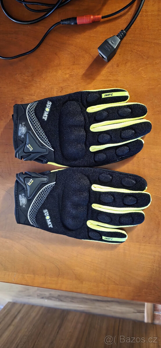 Rukavice vel XL/ spíše L, nepoužité