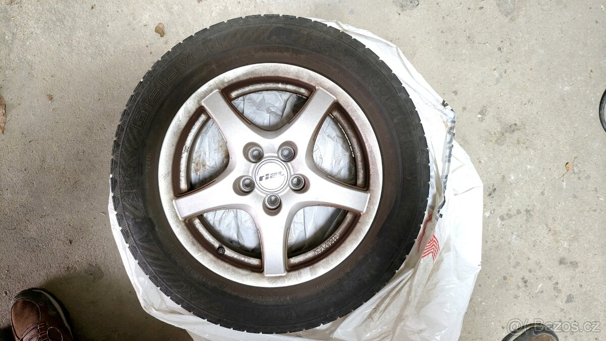Zimní pneumatiky bez disku 4KS - na dojetí