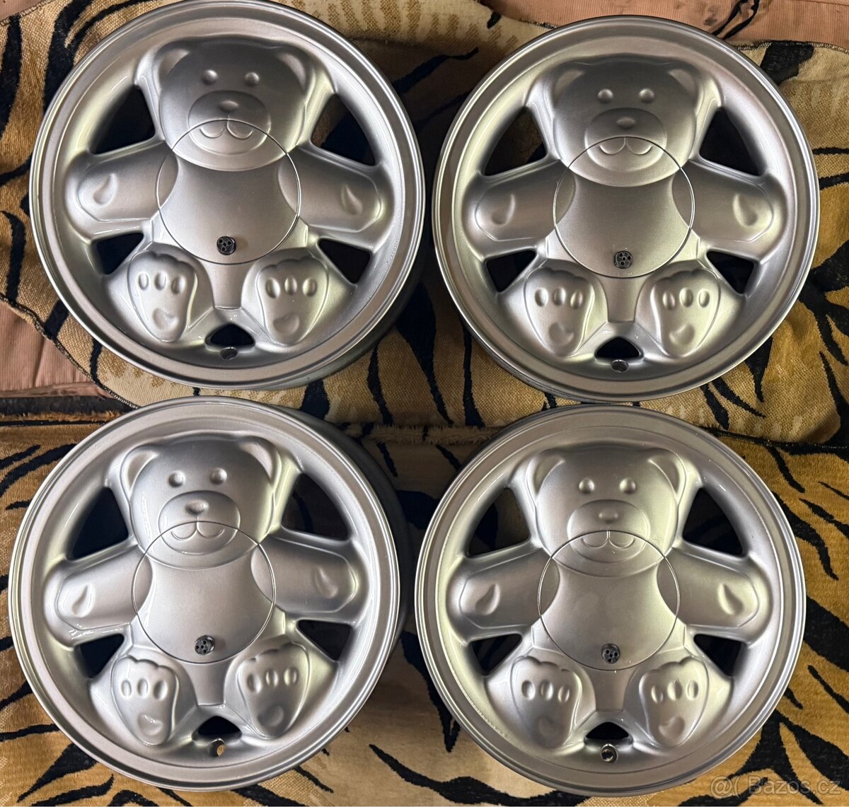 RONAL TEDDY BEAR po renovaci