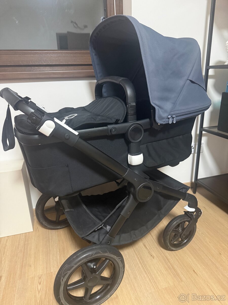 Prodám kočárek Bugaboo Fox 3 – TOP stav