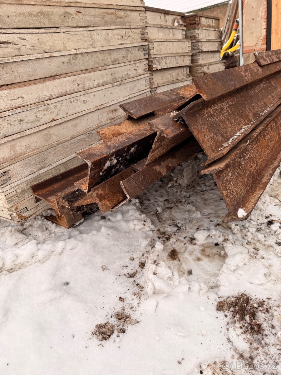 Prodam Traverzy, Icka