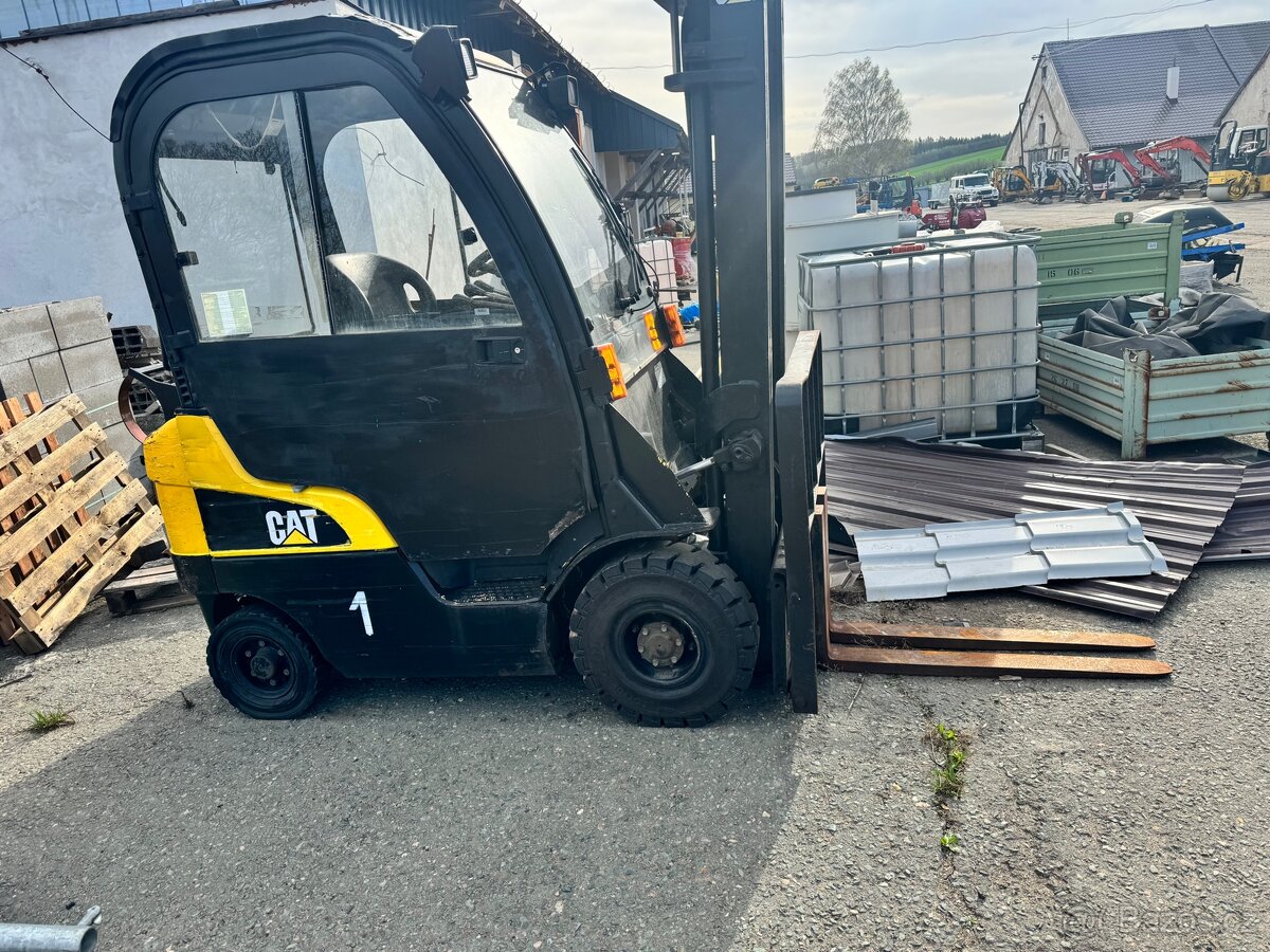 Vzv caterpillar gp15n Lpg