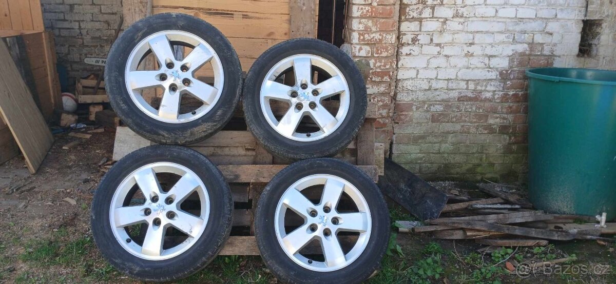 Alu kola peugeot, vel.16, 5x108 letní pneu