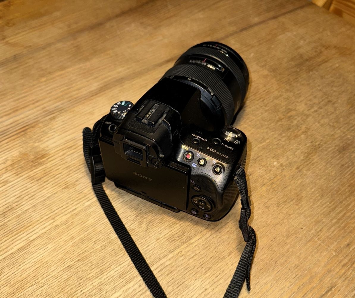 Sony DT 16-50mm f/2,8 SSM + Sony A55