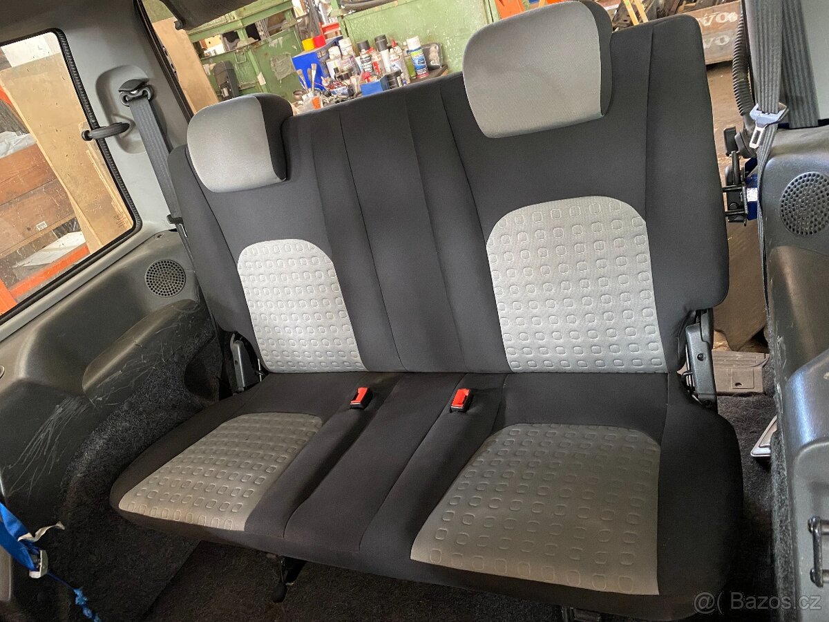 FIAT DOBLO 7 MÍST SEDAČKY NA PRODEJ