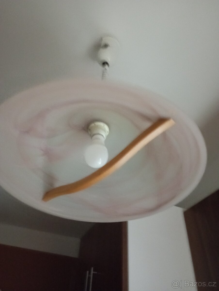 Prodám lustr