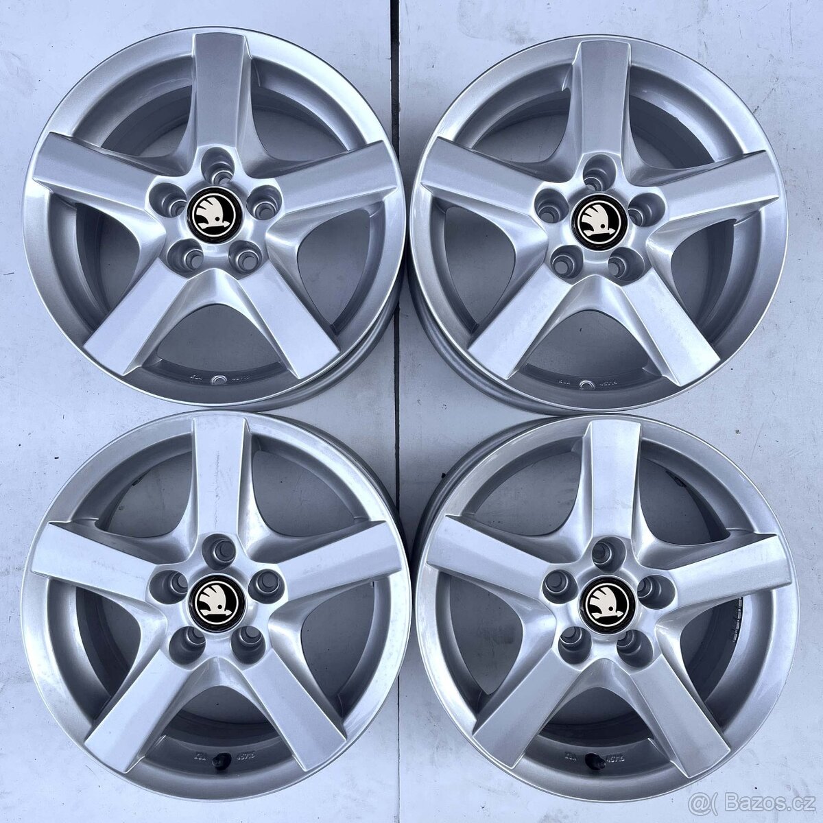 ALU SKODA OCTAVIA I FABIA RAPID 15" 5X100 DEMO