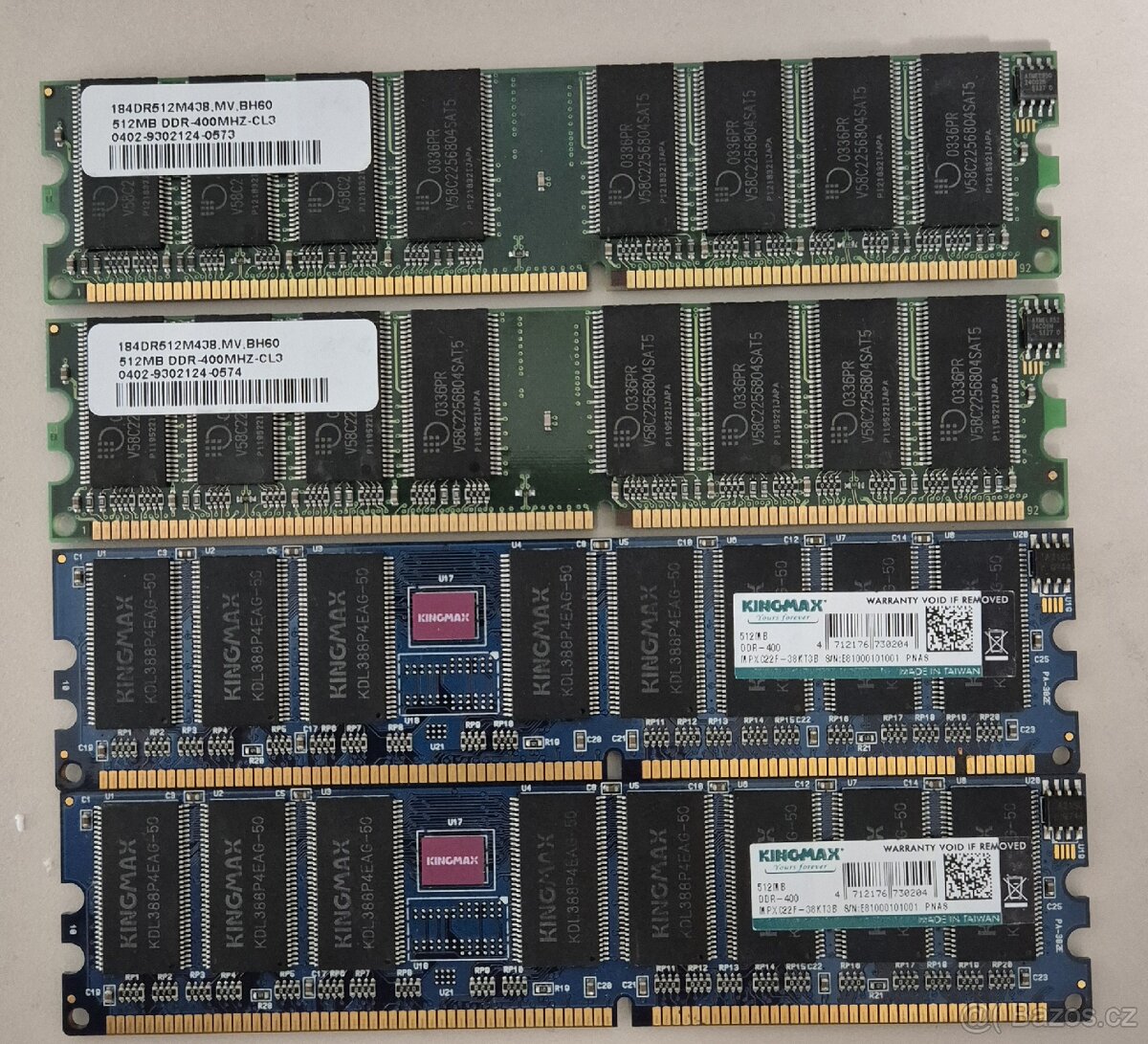 4x 512 MB RAM 400 MHz