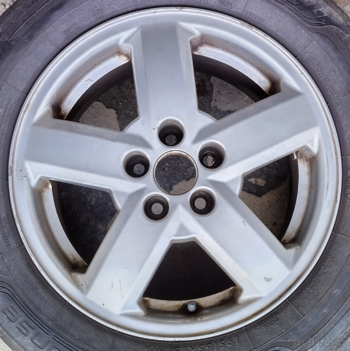 KOUPÍM JEDEN TENTO ALU DISK R 15 - Octavia 1