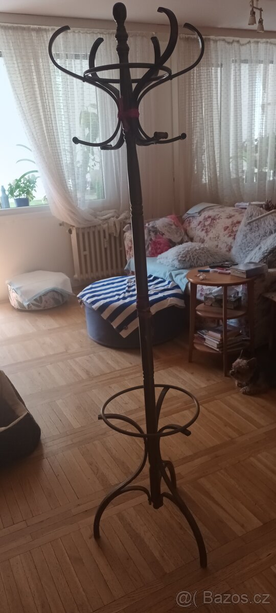 Thonet