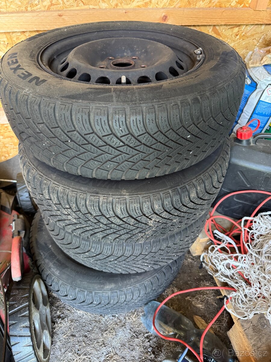 Zimní pneumatiky Nexen R15 195/65
