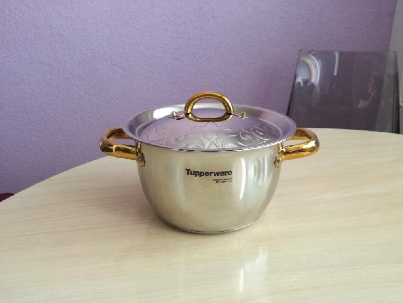 Tupperware hrnec 2,5 l