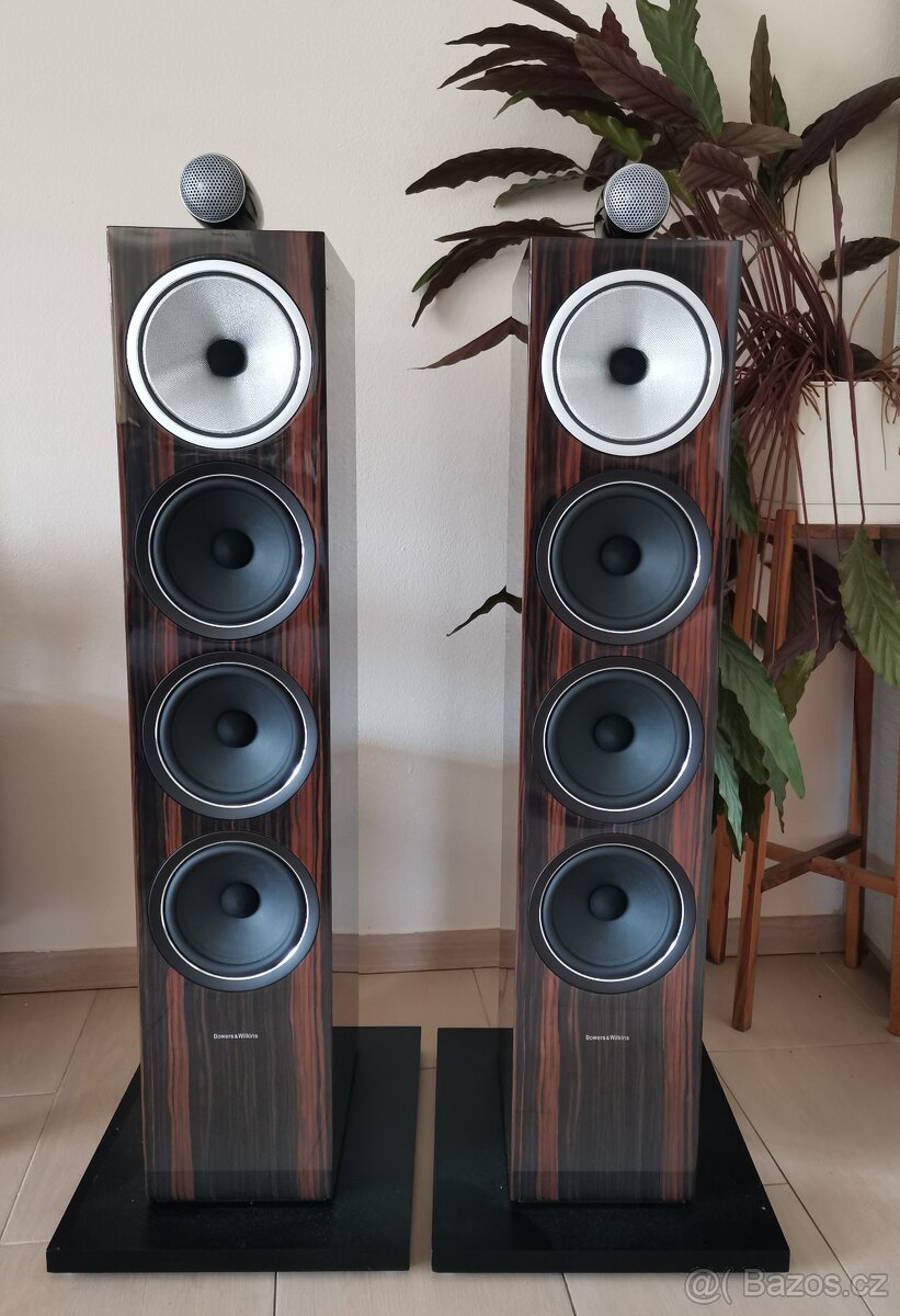 Bowers & Wilkins 702 S2 Signature