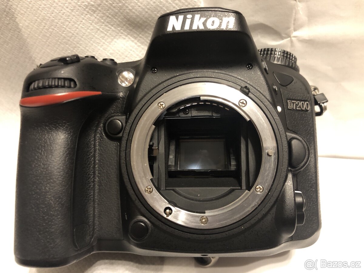 Nikon D7200