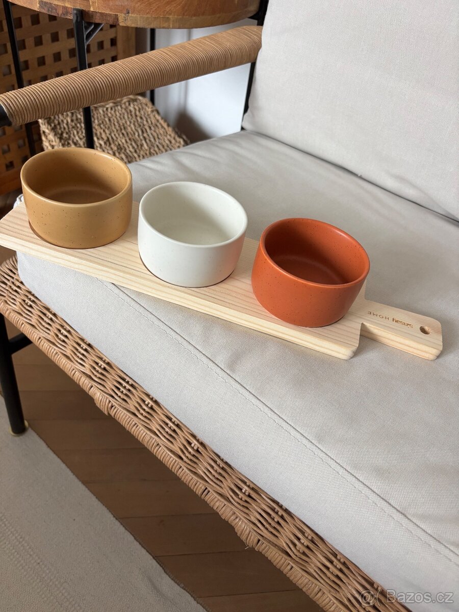 Prkýnko a misky Sinsay Home